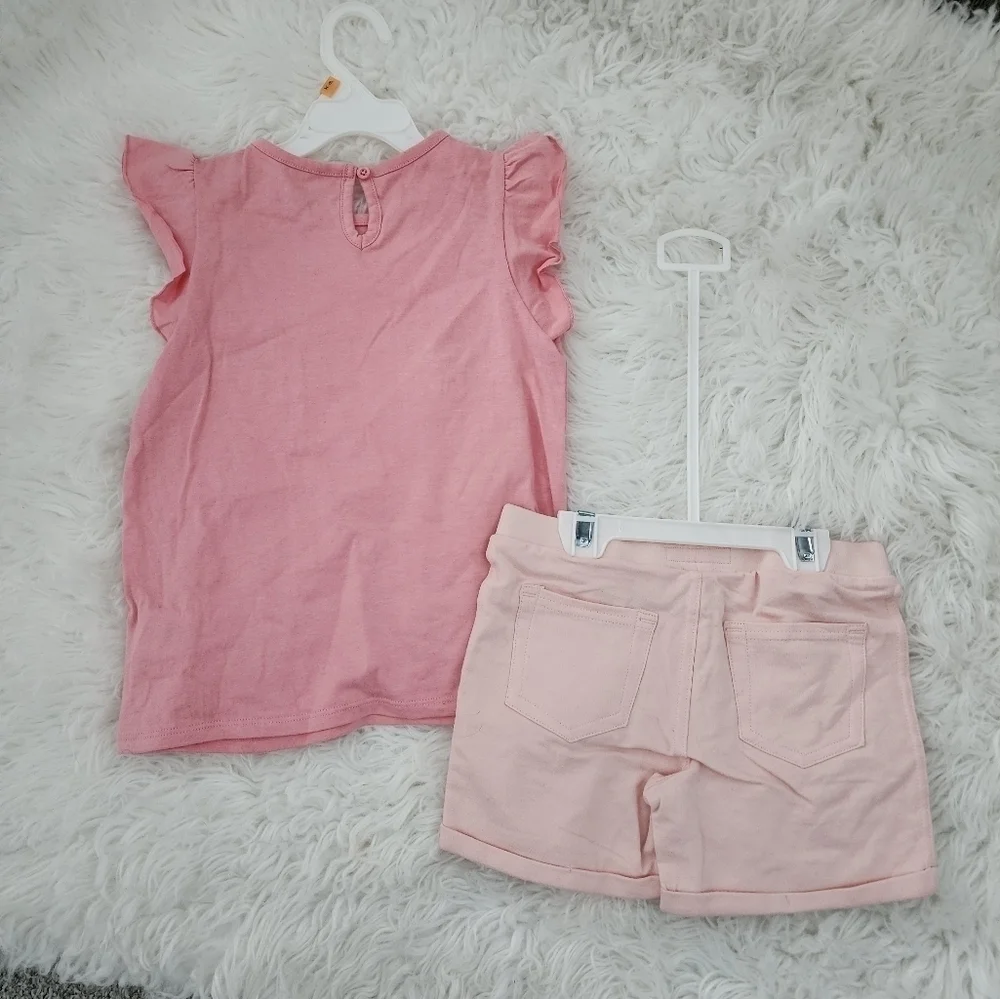 BCBG Girls Shorts Tee set. Bubblegum. Size 6. New. BC